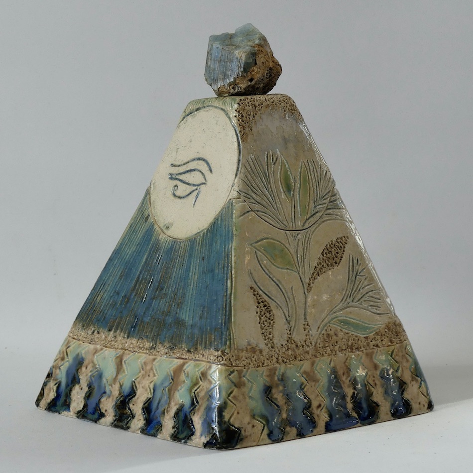 Céramique boîte sculptée "Au bord du Nil"